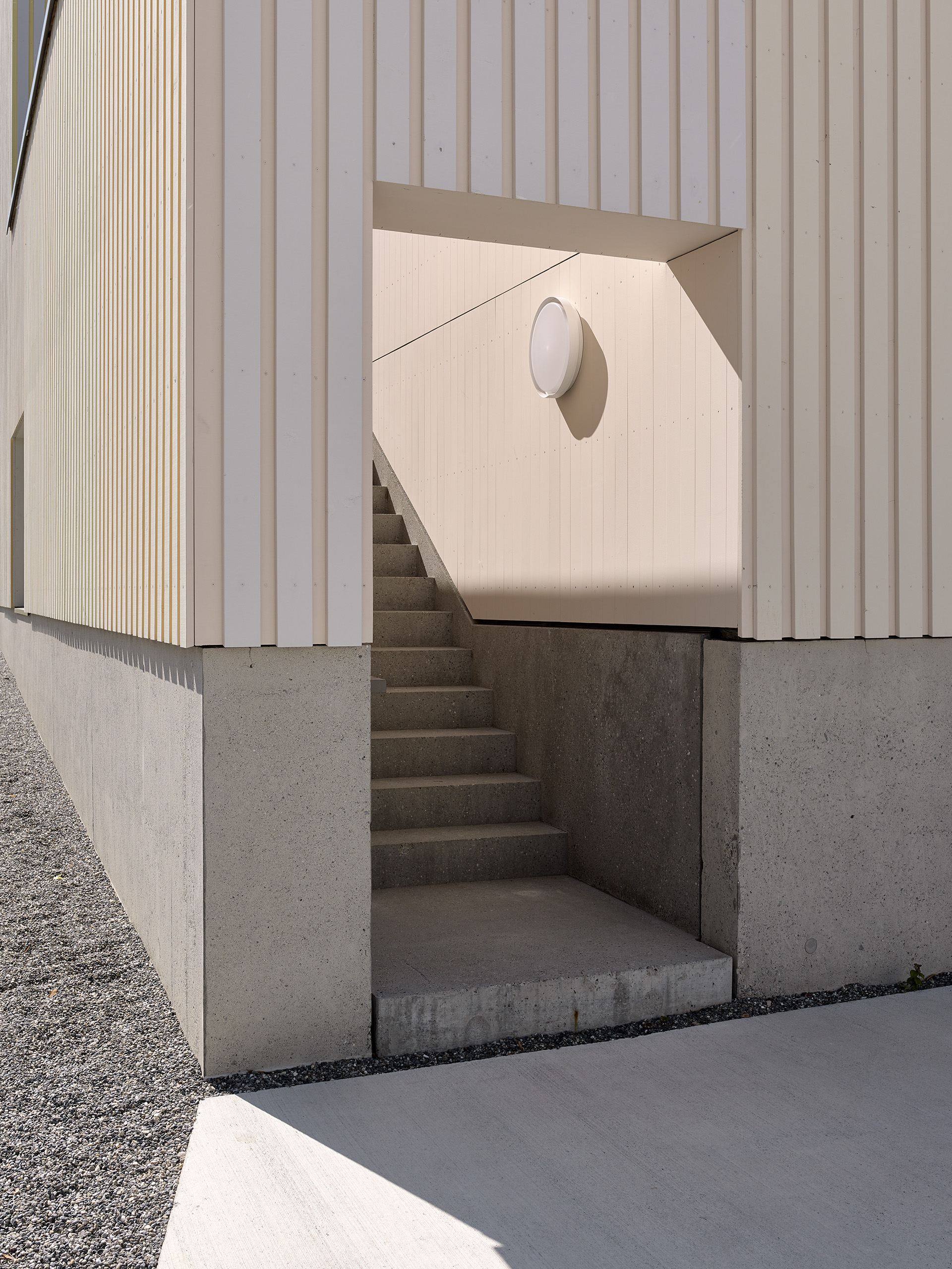 E18673 Alpa 088709 SCREEN